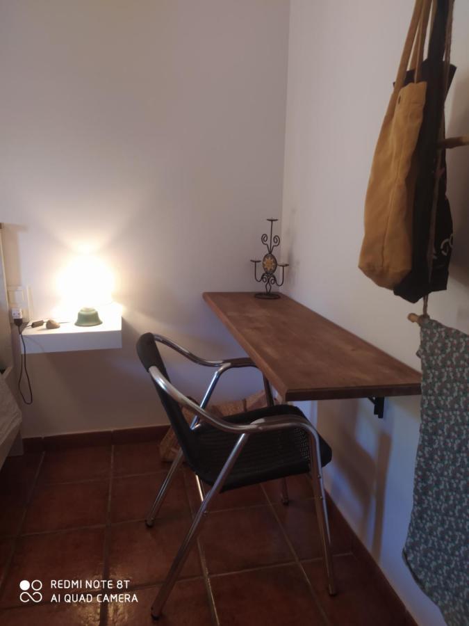 Olesa de Bonesvalls Habitacion Privada En Casa Particular, Montana מראה חיצוני תמונה