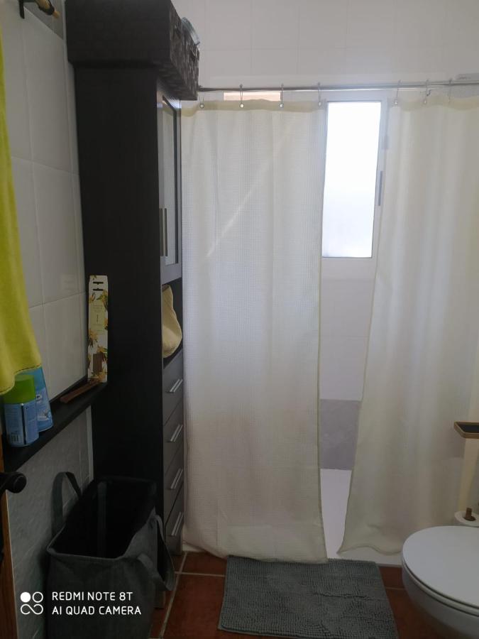 Olesa de Bonesvalls Habitacion Privada En Casa Particular, Montana מראה חיצוני תמונה