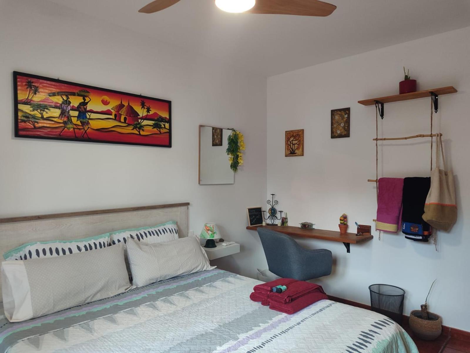 Olesa de Bonesvalls Habitacion Privada En Casa Particular, Montana מראה חיצוני תמונה